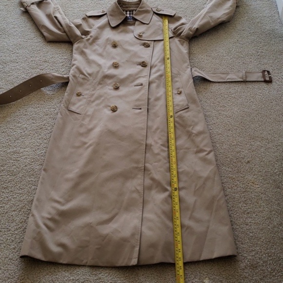 BURBERRY VINTAGE CLASSIC NOVA CHECK LINED TRENCH COAT - Picture 11 of 11